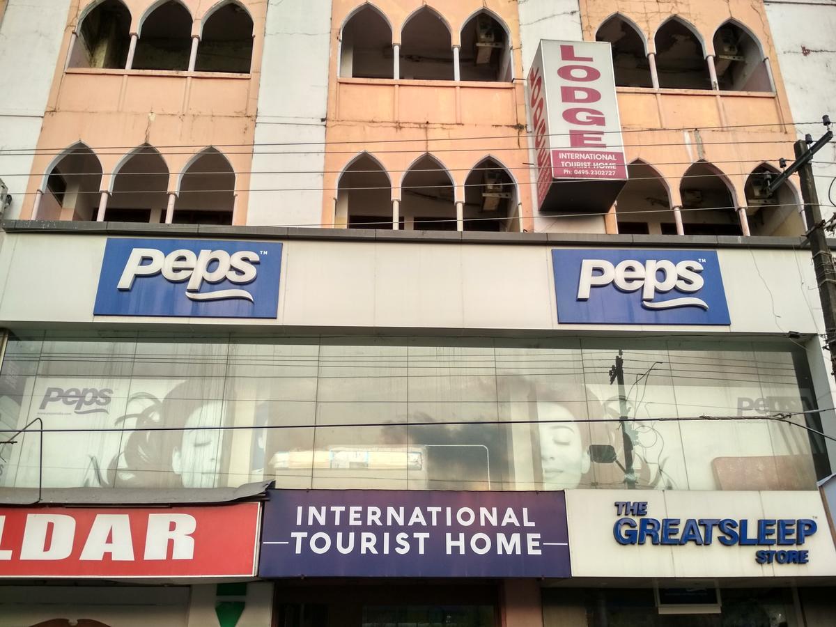 International Tourist Home Kozhikode Buitenkant foto